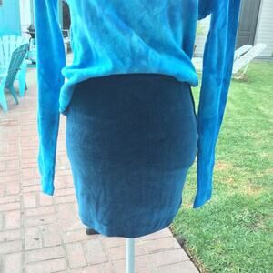 NWT Y2K BCBGENERATION TEAL STRETCH VELVET MINI SKIRT S